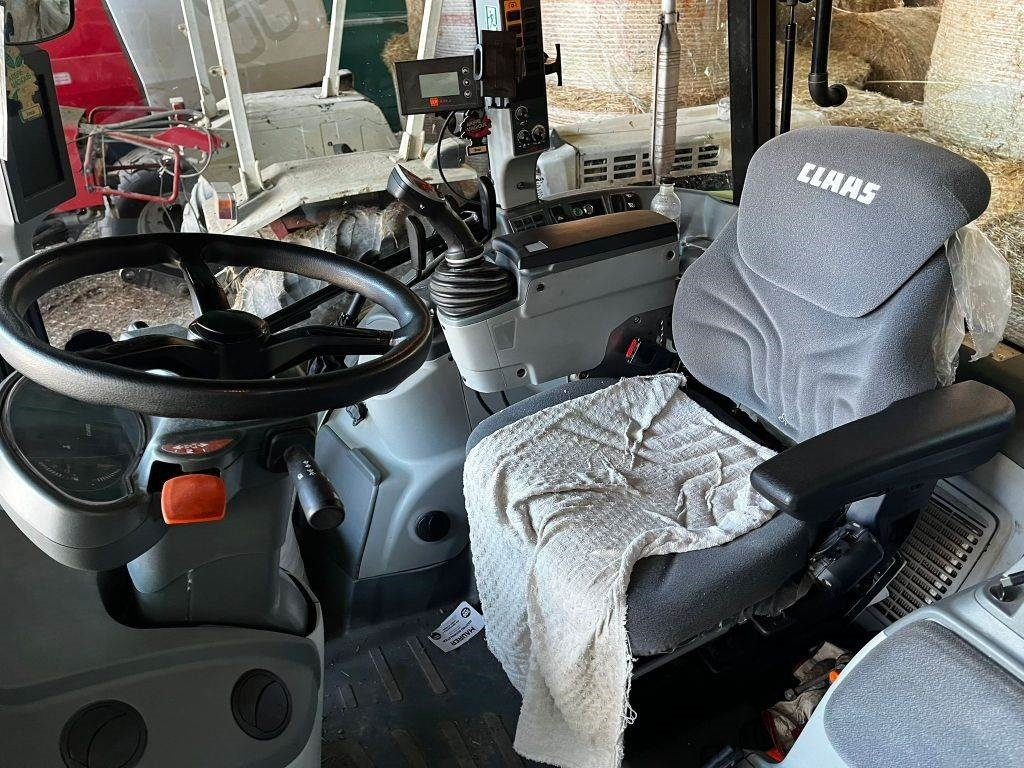 Claas Arion 430 CIS - Traktor: obrázok 5 Claas Arion 430 CIS - Traktor: obrázok 5