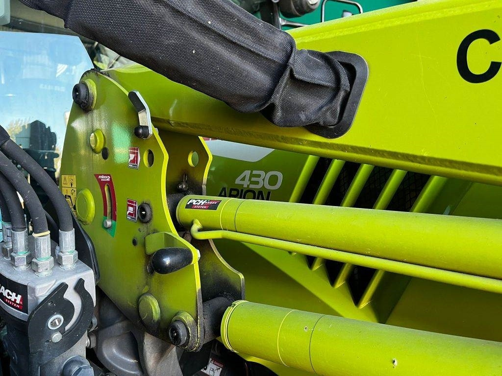 Claas Arion 430 CIS - Traktor: obrázok 2 Claas Arion 430 CIS - Traktor: obrázok 2