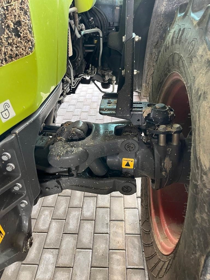 Claas Arion 440 - Traktor: obrázok 5 Claas Arion 440 - Traktor: obrázok 5