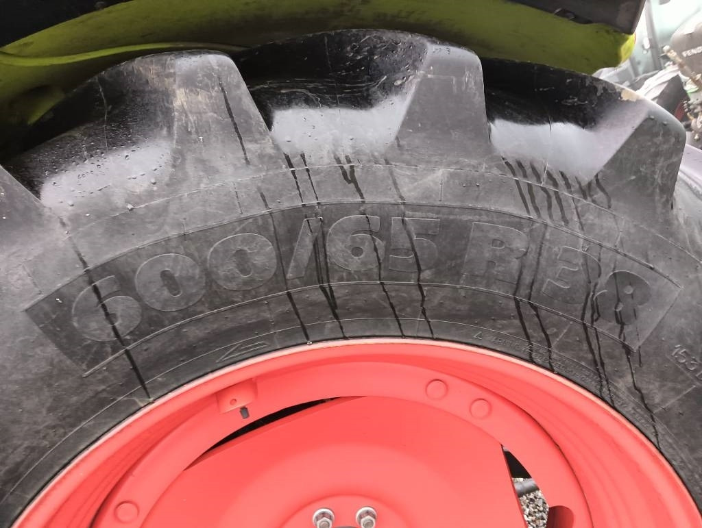 Claas Arion 440 - Traktor: obrázok 4 Claas Arion 440 - Traktor: obrázok 4