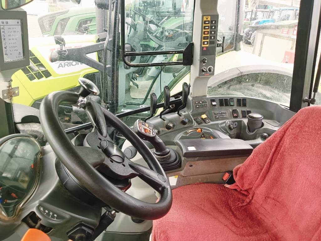 Claas Arion 460 - Traktor: obrázok 2 Claas Arion 460 - Traktor: obrázok 2