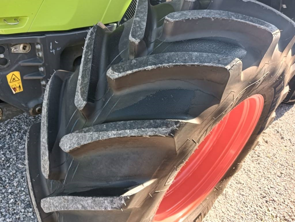 Claas Arion 460 - Traktor: obrázok 4 Claas Arion 460 - Traktor: obrázok 4