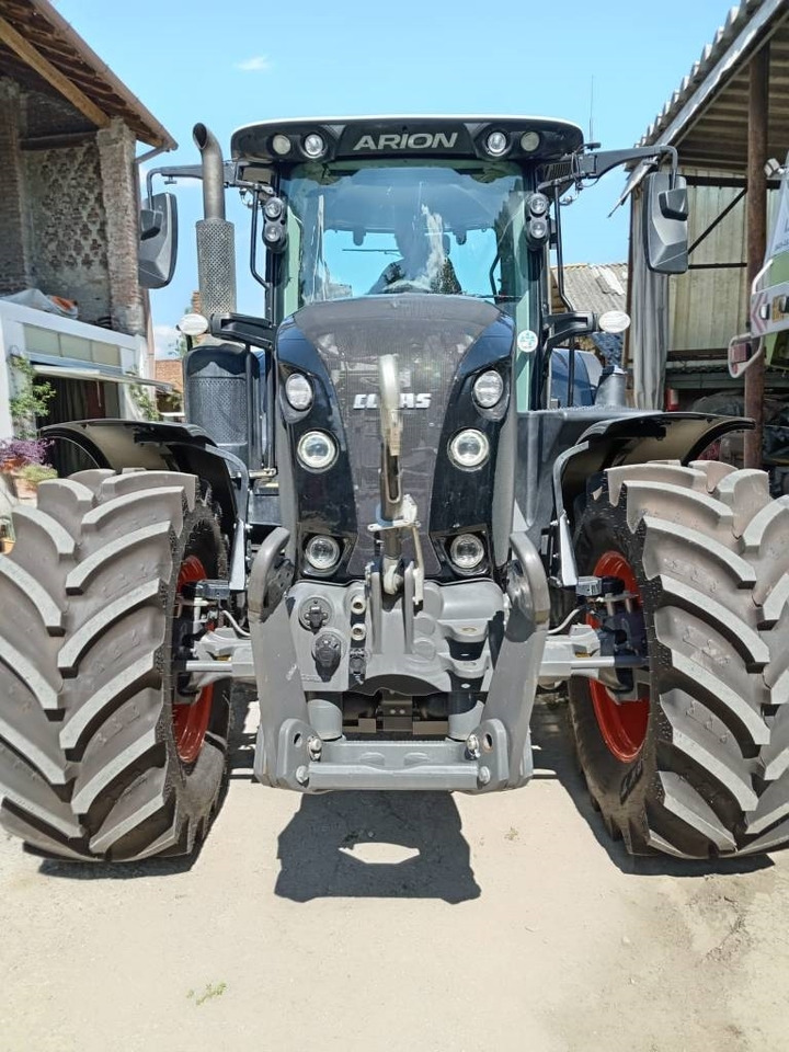 Claas Arion 660 CMATIC - Traktor: obrázok 3 Claas Arion 660 CMATIC - Traktor: obrázok 3