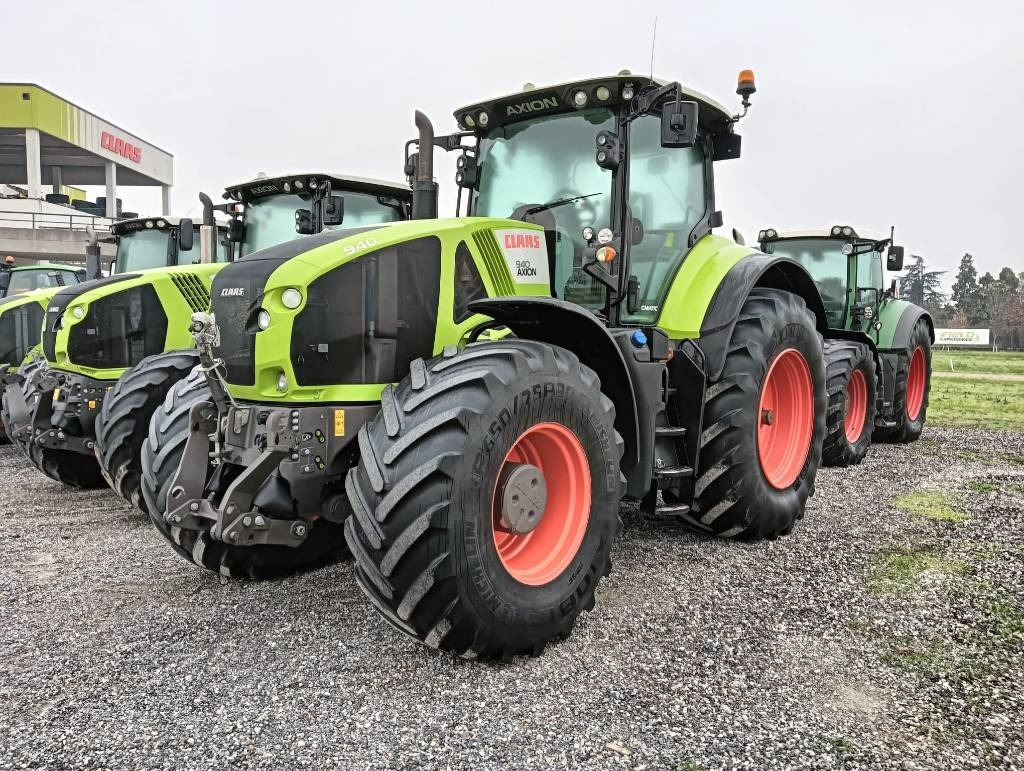 Claas Axion 940 Cmatic - Traktor: obrázok 2 Claas Axion 940 Cmatic - Traktor: obrázok 2