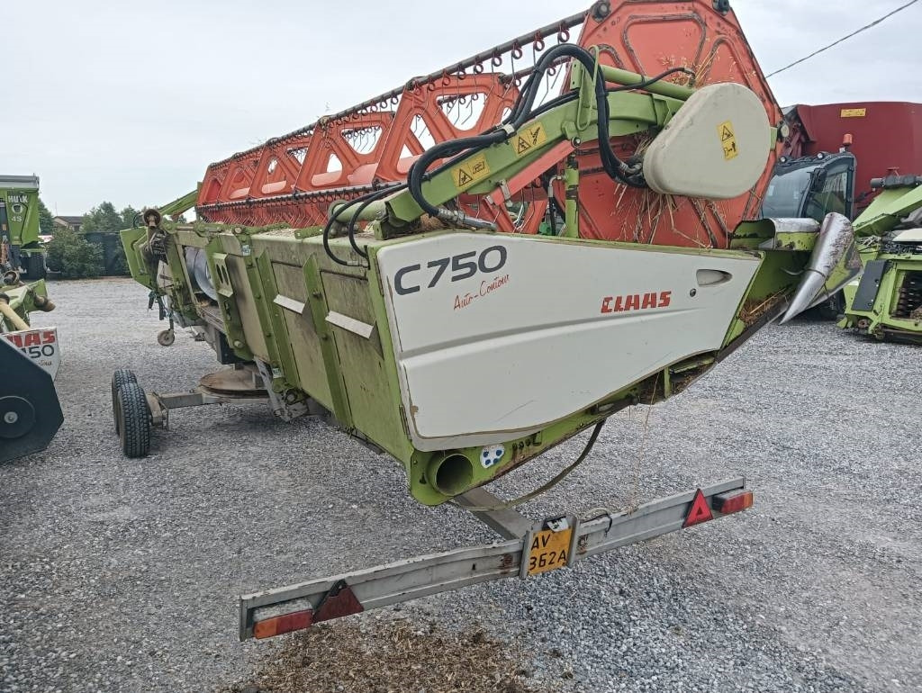 Claas C 750 - Příslušenstvo na kombajn: obrázok 1 Claas C 750 - Příslušenstvo na kombajn: obrázok 1