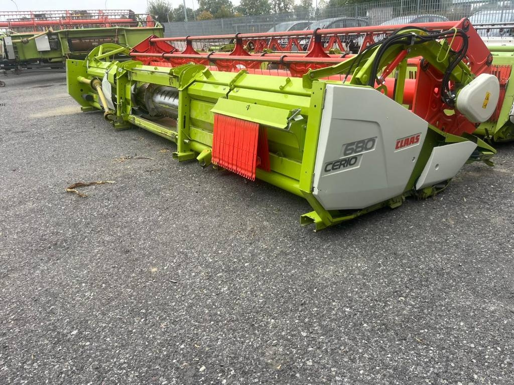Claas CERIO 680 - Příslušenstvo na kombajn: obrázok 1 Claas CERIO 680 - Příslušenstvo na kombajn: obrázok 1