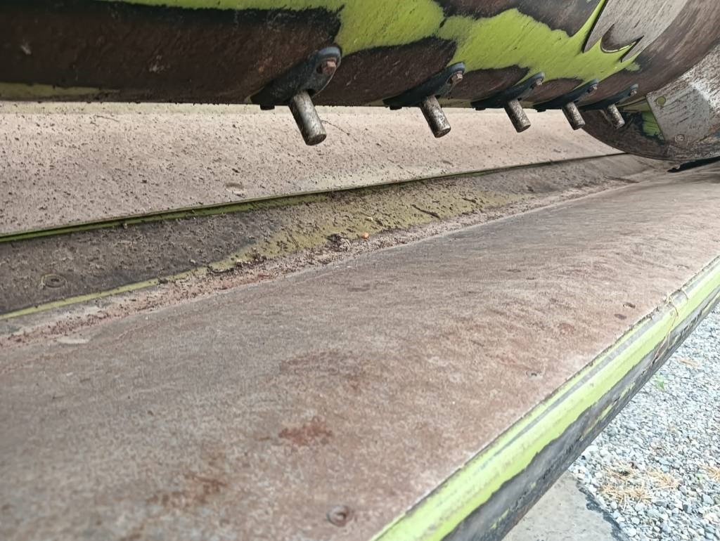 Claas CERIO 770 - Příslušenstvo na kombajn: obrázok 4 Claas CERIO 770 - Příslušenstvo na kombajn: obrázok 4