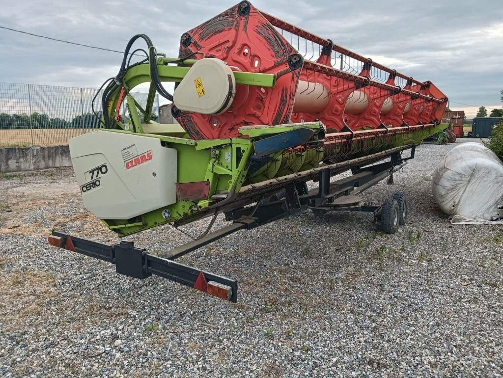Claas CERIO 770 - Příslušenstvo na kombajn: obrázok 1 Claas CERIO 770 - Příslušenstvo na kombajn: obrázok 1