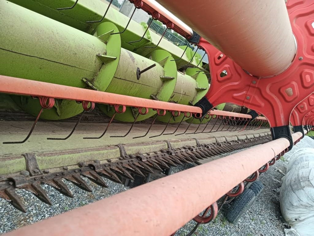 Claas CERIO 770 - Příslušenstvo na kombajn: obrázok 2 Claas CERIO 770 - Příslušenstvo na kombajn: obrázok 2