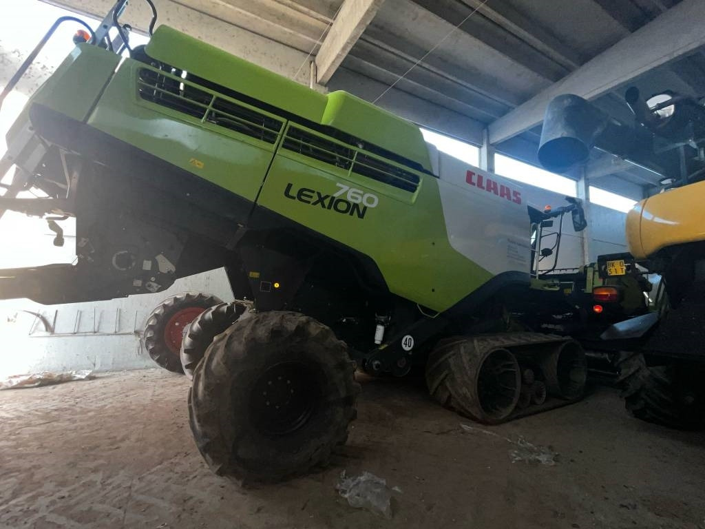 Claas LEXION 760 TT RISO  - Obilný kombajn: obrázok 1 Claas LEXION 760 TT RISO  - Obilný kombajn: obrázok 1