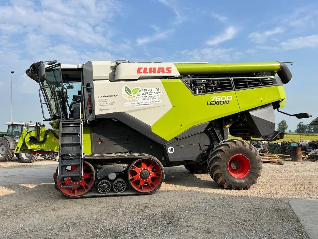 Claas LEXION 7600 TT - Obilný kombajn: obrázok 4 Claas LEXION 7600 TT - Obilný kombajn: obrázok 4