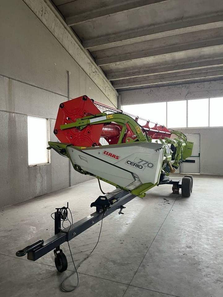 Claas LEXION 7700 TT RISO - Obilný kombajn: obrázok 5 Claas LEXION 7700 TT RISO - Obilný kombajn: obrázok 5
