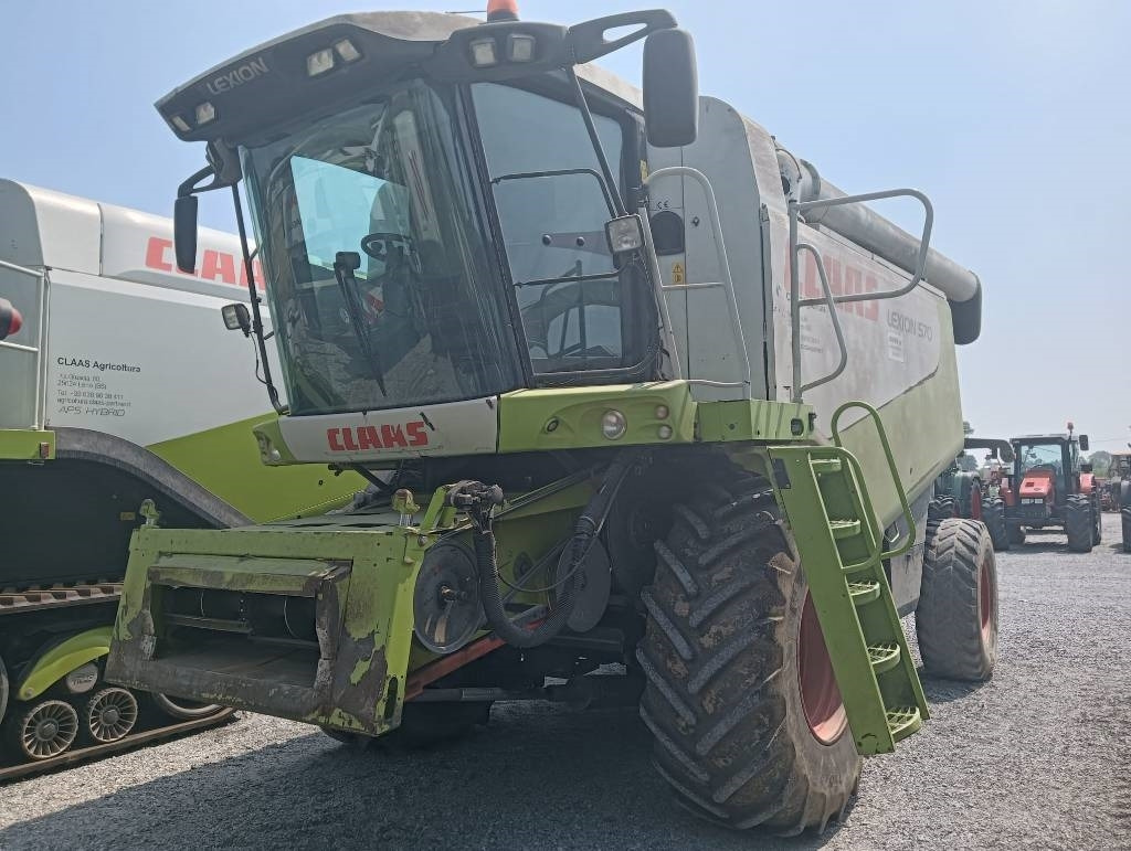 Claas Lexion 570 - Obilný kombajn: obrázok 1 Claas Lexion 570 - Obilný kombajn: obrázok 1