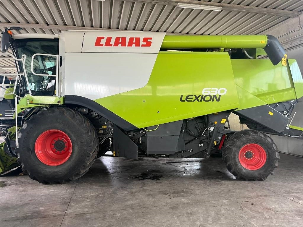 Claas Lexion 630 Montana - Obilný kombajn: obrázok 1 Claas Lexion 630 Montana - Obilný kombajn: obrázok 1
