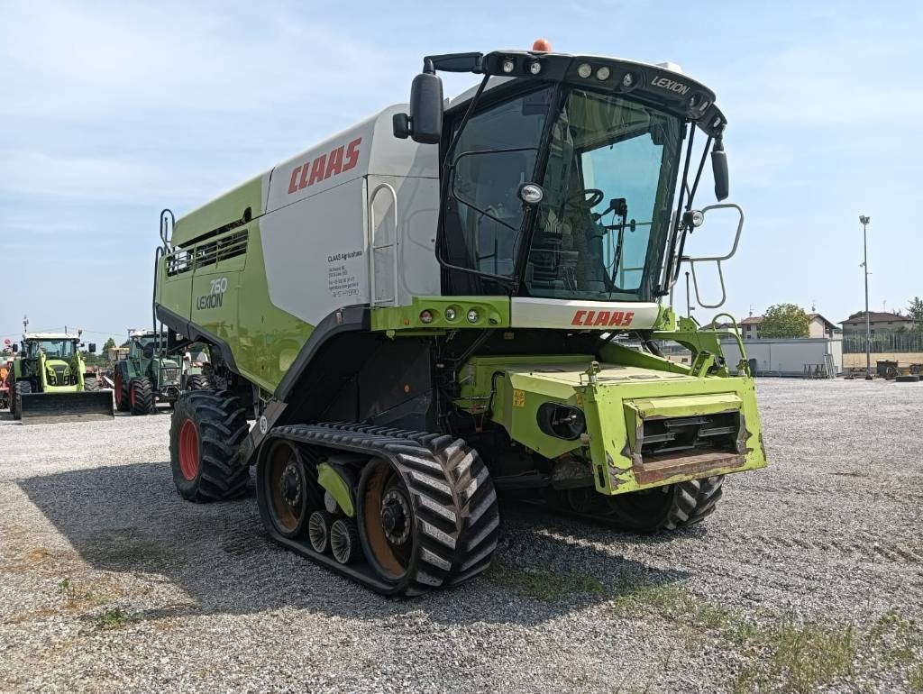 Claas Lexion 760 TT - Obilný kombajn: obrázok 1 Claas Lexion 760 TT - Obilný kombajn: obrázok 1