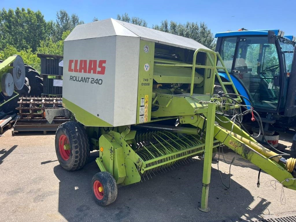 Claas Rollant 240 - Lis na okrúhle balíky: obrázok 1 Claas Rollant 240 - Lis na okrúhle balíky: obrázok 1