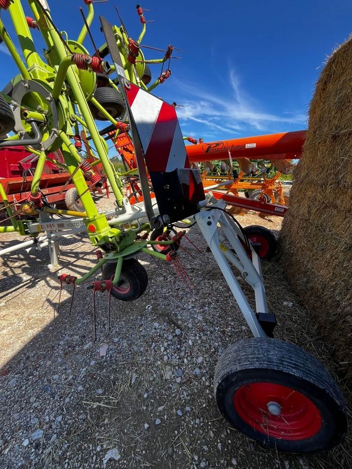 Claas Volto 900 T - Obracač sena: obrázok 1 Claas Volto 900 T - Obracač sena: obrázok 1
