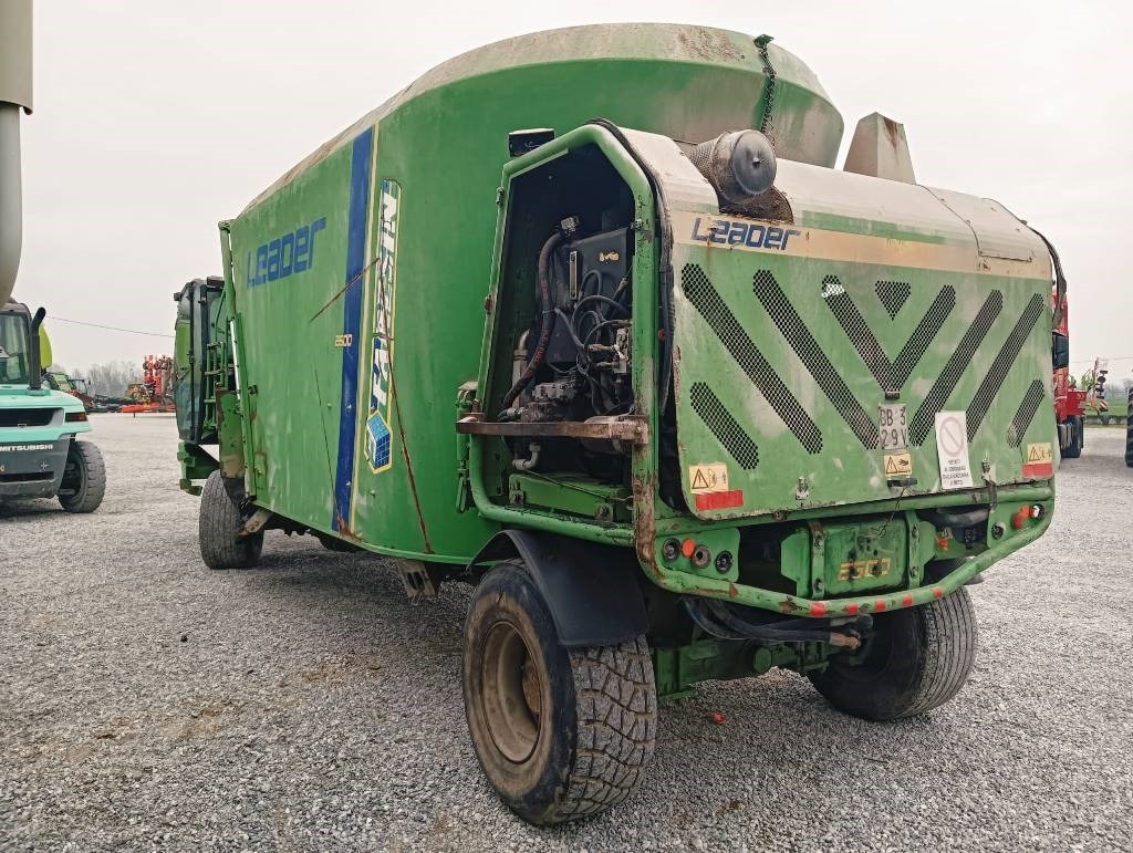 Faresin LEADER 2600 - Kŕmny voz: obrázok 5 Faresin LEADER 2600 - Kŕmny voz: obrázok 5