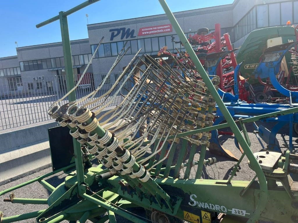 Krone SWADRO 385 - Obaľovací stroj: obrázok 5 Krone SWADRO 385 - Obaľovací stroj: obrázok 5