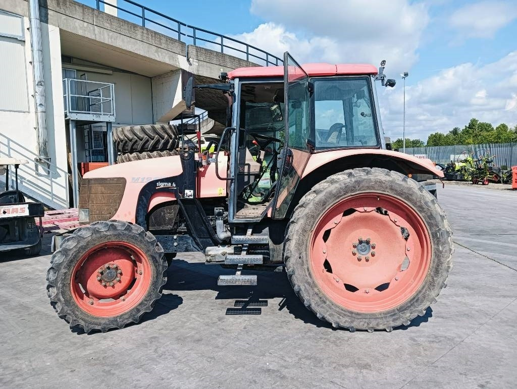 Kubota M 128 X - Traktor: obrázok 3 Kubota M 128 X - Traktor: obrázok 3