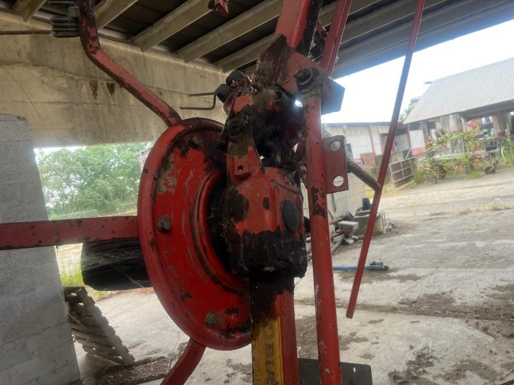 Lely TH 680 - Obracač sena: obrázok 4 Lely TH 680 - Obracač sena: obrázok 4