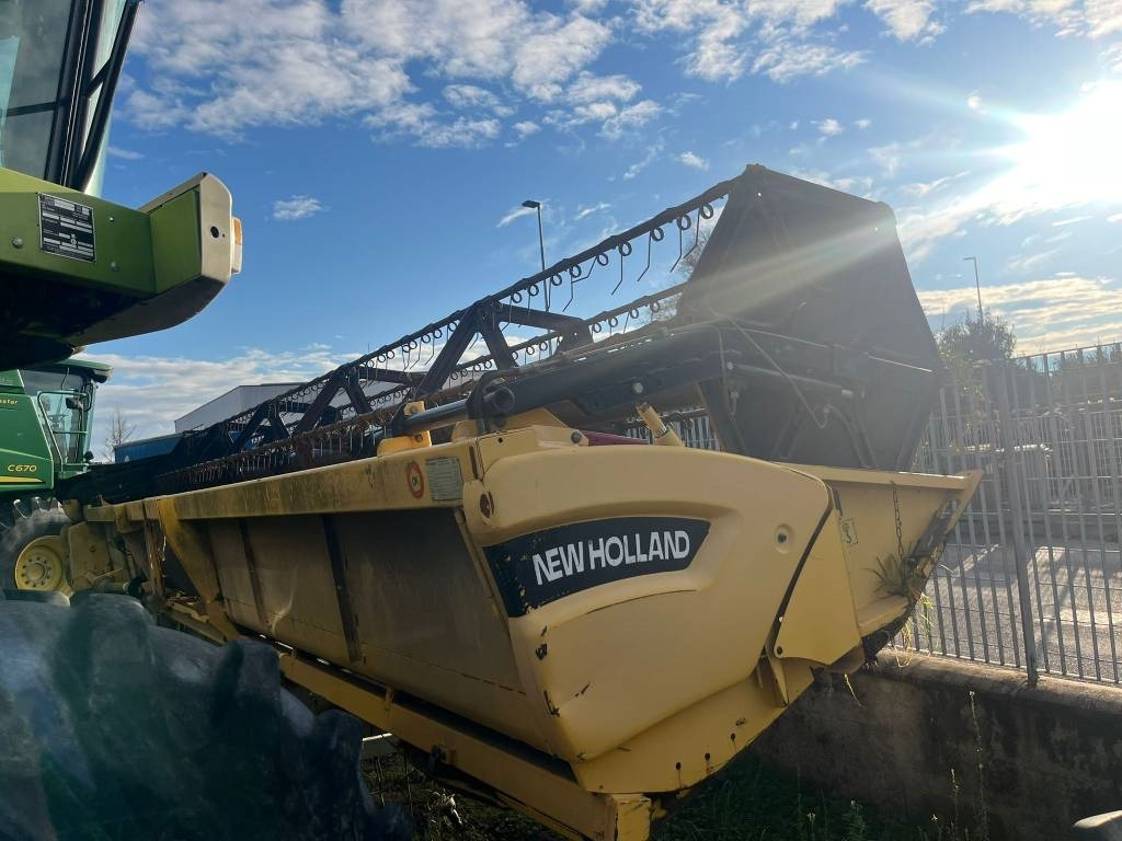 New Holland Tipo 30 - Příslušenstvo na kombajn: obrázok 1 New Holland Tipo 30 - Příslušenstvo na kombajn: obrázok 1