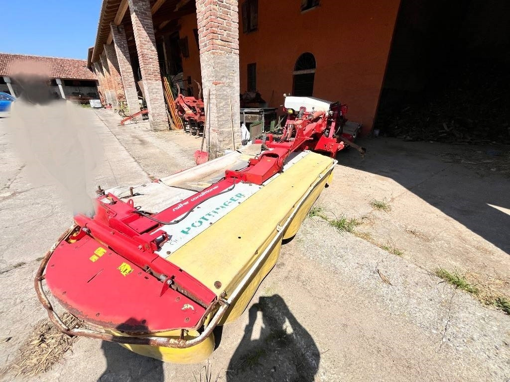 Pöttinger NOVACT X8 - Kosačka: obrázok 5 Pöttinger NOVACT X8 - Kosačka: obrázok 5