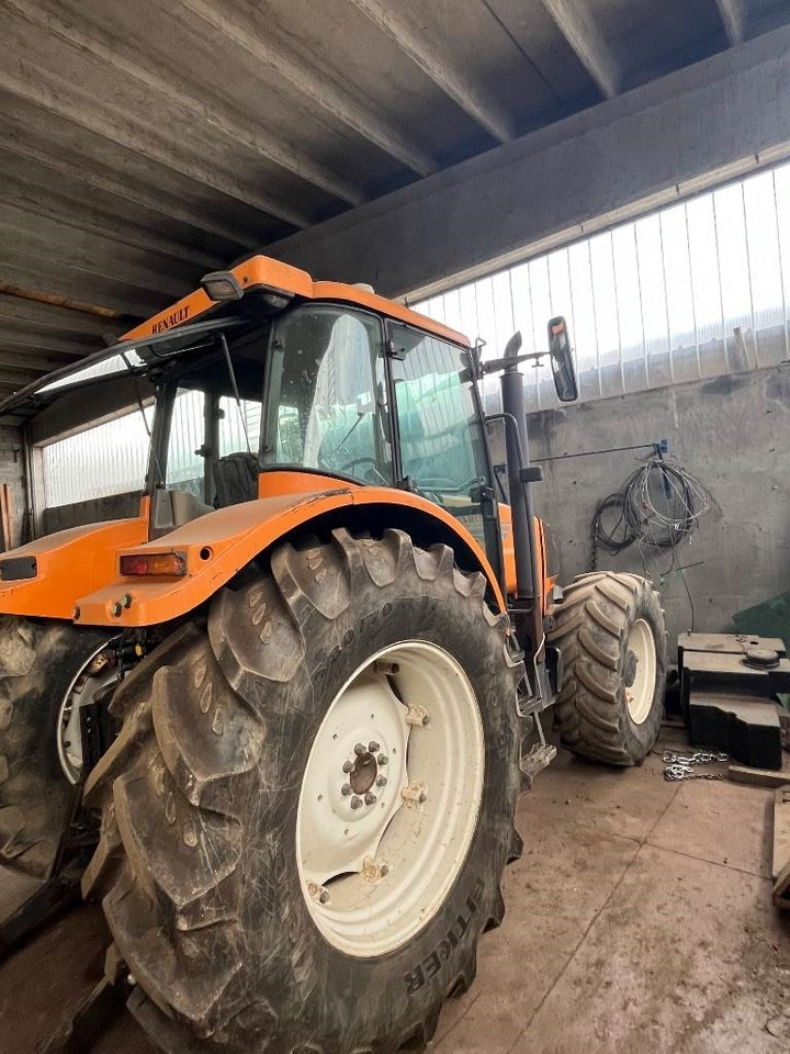 Renault Ares 640 RZ - Traktor: obrázok 5 Renault Ares 640 RZ - Traktor: obrázok 5