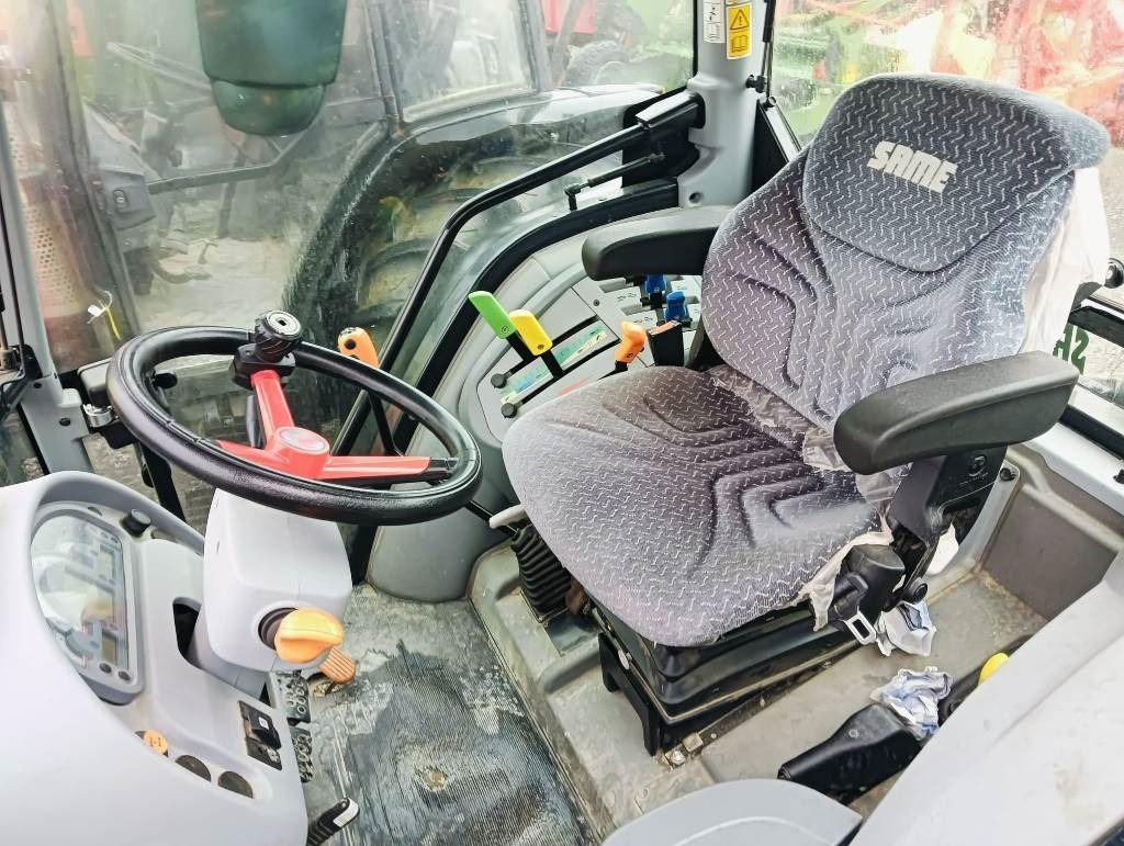 Same Dorado 100 - Traktor: obrázok 3 Same Dorado 100 - Traktor: obrázok 3