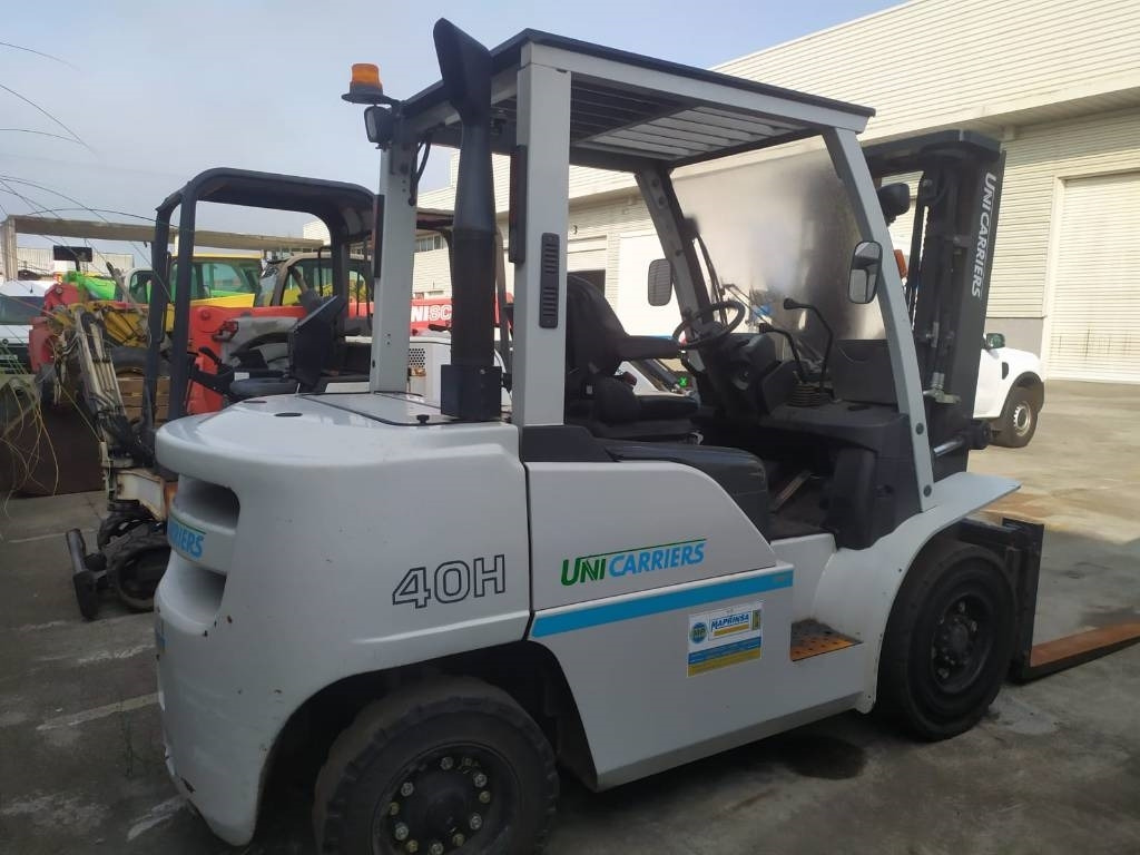 UniCarriers D1F4A40Q - Dieselový vysokozdvižný vozík: obrázok 2 UniCarriers D1F4A40Q - Dieselový vysokozdvižný vozík: obrázok 2
