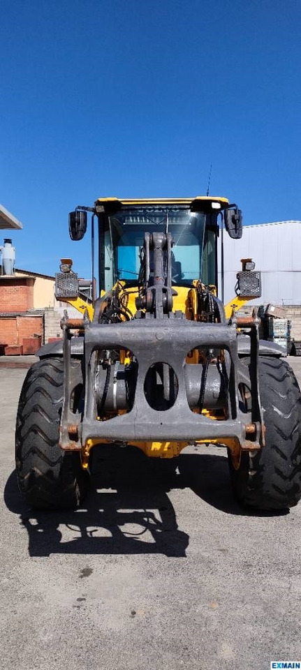 Kolesový nakladač Volvo L 70 H: obrázok 8