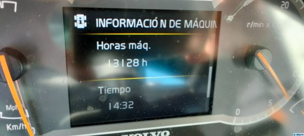 Kolesový nakladač Volvo L 70 H: obrázok 13