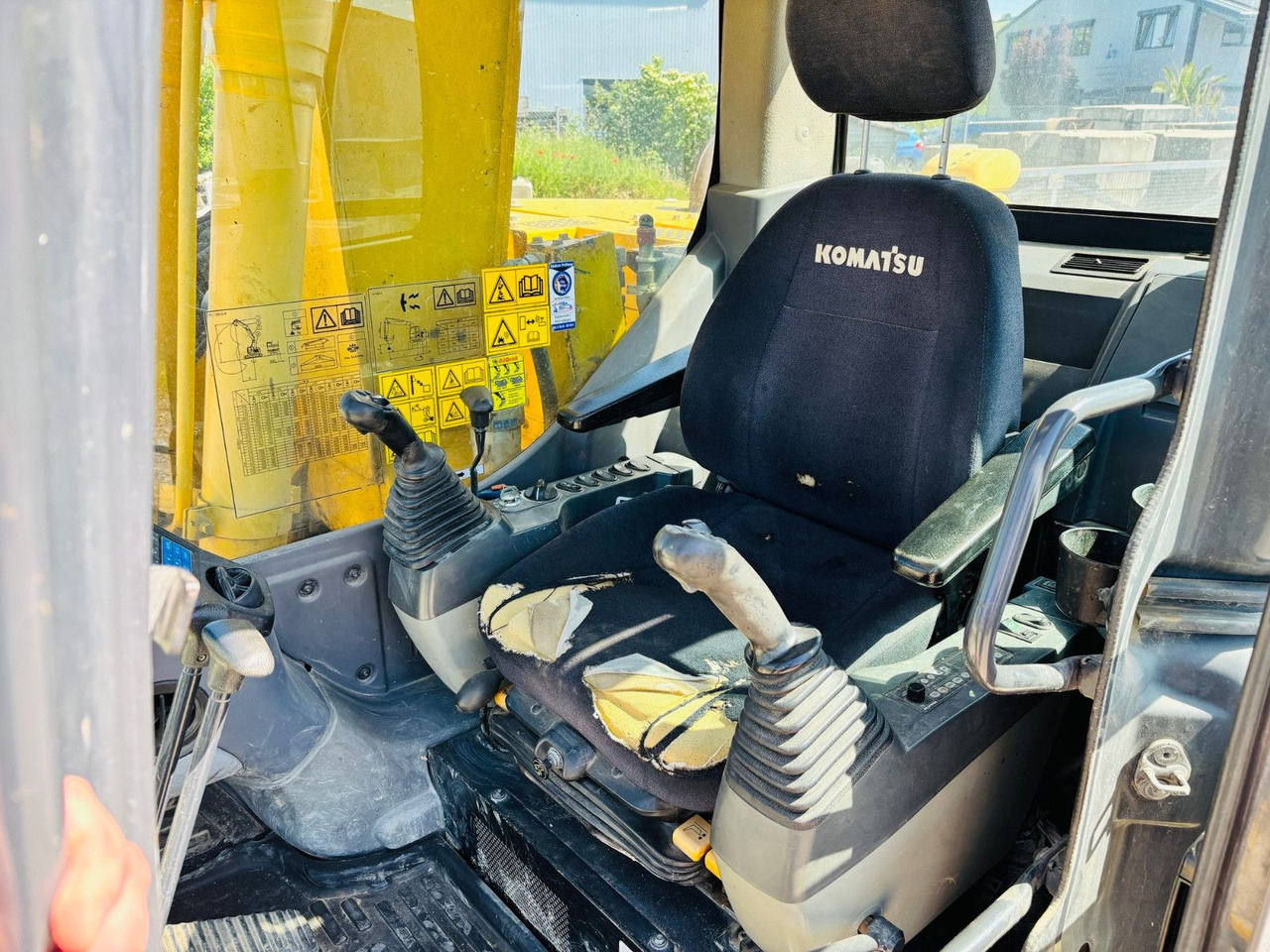 Komatsu PC138US-8 - Pásové rýpadlo: obrázok 3 Komatsu PC138US-8 - Pásové rýpadlo: obrázok 3