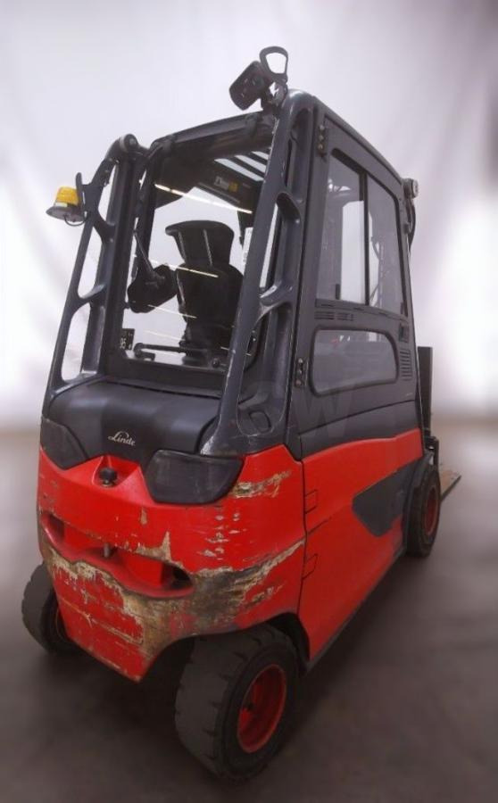 Fenwick E30 HL01-600 fenwick - Elektrický vysokozdvižný vozík: obrázok 2 Fenwick E30 HL01-600 fenwick - Elektrický vysokozdvižný vozík: obrázok 2