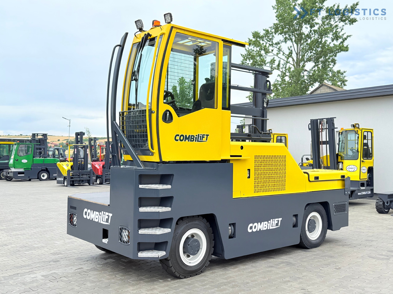COMBILIFT C6000FSL / DIESEL / DUPLEX - 4100MM / 1400MM FORKS / SIDE LOADER / 6000KG CAPACITY / FREE LIFT / DEUTZ ENGINE / EXCELLENT CONDITION - Bočný nakladač: obrázok 4 COMBILIFT C6000FSL / DIESEL / DUPLEX - 4100MM / 1400MM FORKS / SIDE LOADER / 6000KG CAPACITY / FREE LIFT / DEUTZ ENGINE / EXCELLENT CONDITION - Bočný nakladač: obrázok 4
