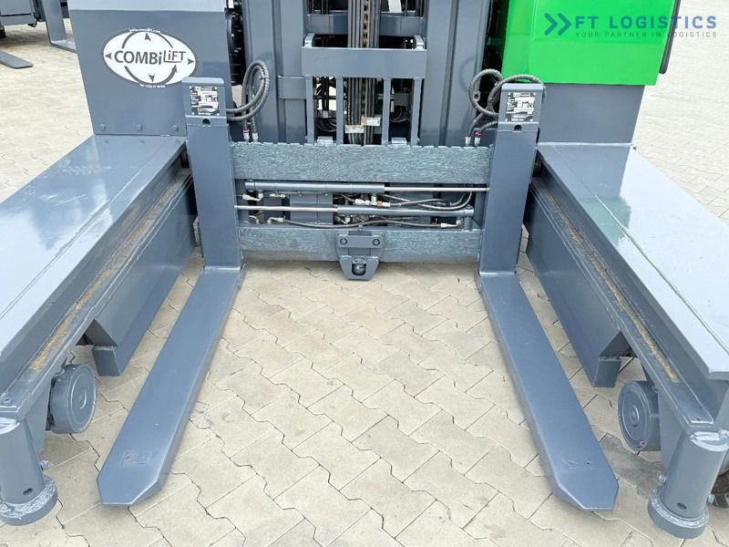 Combilift C4000 / TRIPLEX / 9300MM / FREE LIFT / POSITIONER / GAS / CABIN C4000 / TRIPLEX / 9300MM / FREE LIFT / POSITIONER / GAS / CABIN - 4-cestný skladový zakladač: obrázok 5 Combilift C4000 / TRIPLEX / 9300MM / FREE LIFT / POSITIONER / GAS / CABIN C4000 / TRIPLEX / 9300MM / FREE LIFT / POSITIONER / GAS / CABIN - 4-cestný skladový zakladač: obrázok 5