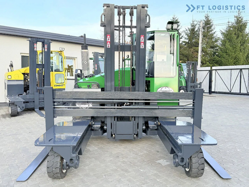 Combilift C4500 / DIESEL / DUPLEX 4000MM / WIDE FORK POSITIONER / HEATING / FULL CABIN / EXCELLENT CONDITION / A wide range of four-way an - 4-cestný skladový zakladač: obrázok 5 Combilift C4500 / DIESEL / DUPLEX 4000MM / WIDE FORK POSITIONER / HEATING / FULL CABIN / EXCELLENT CONDITION / A wide range of four-way an - 4-cestný skladový zakladač: obrázok 5