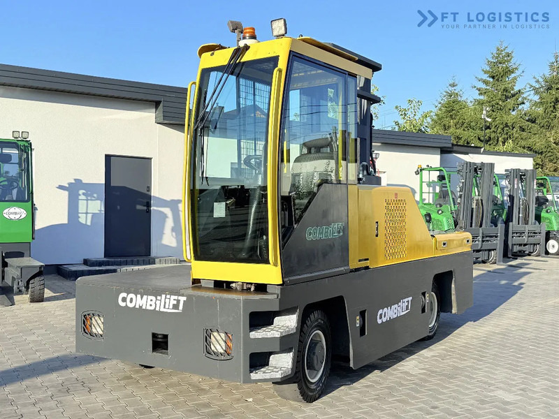 Combilift C5000FSL / DIESEL / DUPLEX - 4000MM / FREE-LIFT / CABIN / A wide range of four-way and side loaders, tailored to diverse needs a - Bočný nakladač: obrázok 3 Combilift C5000FSL / DIESEL / DUPLEX - 4000MM / FREE-LIFT / CABIN / A wide range of four-way and side loaders, tailored to diverse needs a - Bočný nakladač: obrázok 3