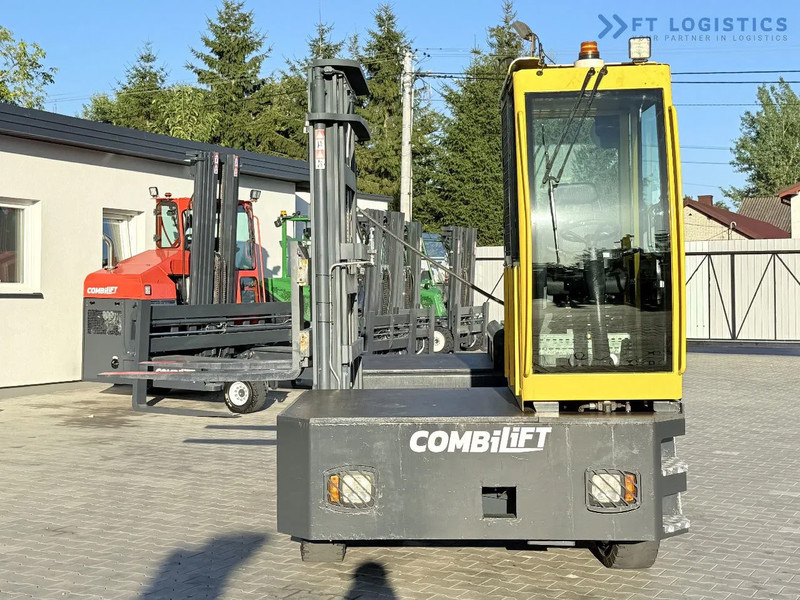 Bočný nakladač Combilift C5000FSL / DIESEL / DUPLEX - 4000MM / FREE-LIFT / CABIN / A wide range of four-way and side loaders, tailored to diverse needs a: obrázok 15 Bočný nakladač Combilift C5000FSL / DIESEL / DUPLEX - 4000MM / FREE-LIFT / CABIN / A wide range of four-way and side loaders, tailored to diverse needs a: obrázok 15
