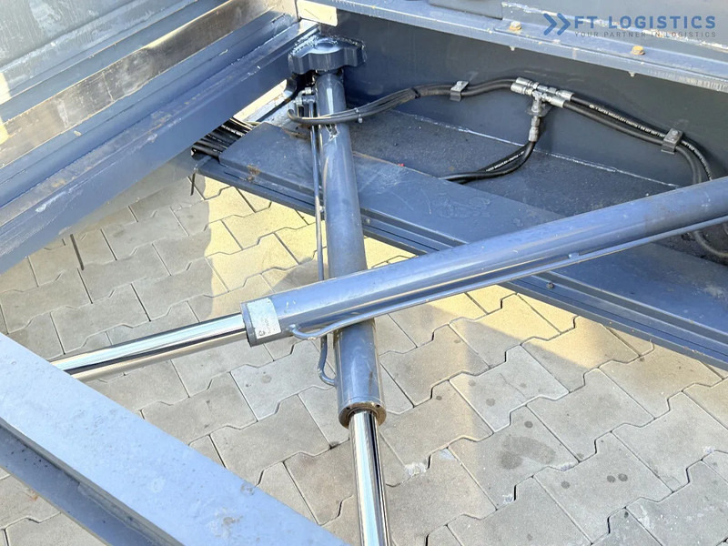 Bočný nakladač Combilift C5000FSL / DIESEL / DUPLEX - 4000MM / FREE-LIFT / CABIN / A wide range of four-way and side loaders, tailored to diverse needs a: obrázok 20 Bočný nakladač Combilift C5000FSL / DIESEL / DUPLEX - 4000MM / FREE-LIFT / CABIN / A wide range of four-way and side loaders, tailored to diverse needs a: obrázok 20