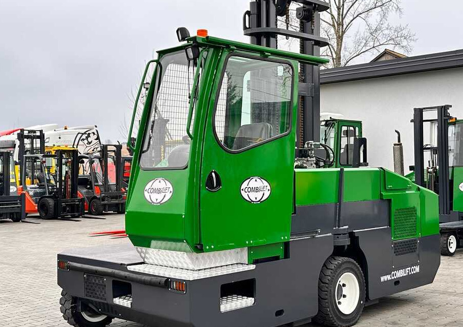 Combilift C5000SL / DIESEL / 4500MM / DUPLEX / CABIN / PLATFORMS / LIKE NEW - Bočný nakladač: obrázok 2 Combilift C5000SL / DIESEL / 4500MM / DUPLEX / CABIN / PLATFORMS / LIKE NEW - Bočný nakladač: obrázok 2