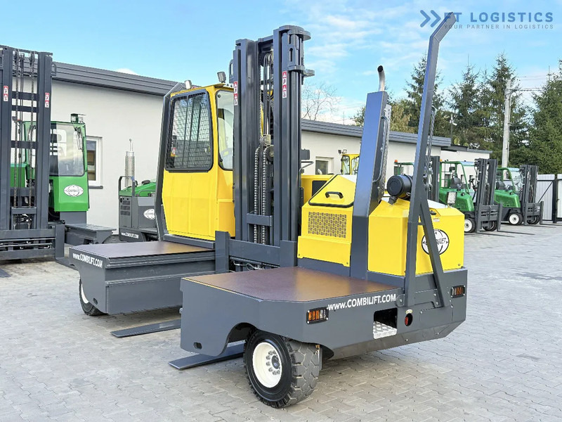 Combilift C5000SR / DIESEL / TRIPLEX MAST – 6100 MM / FORK POSITIONER / FULL CABIN C5000SR / DIESEL / TRIPLEX MAST – 6100 MM / FORK POSITI - 4-cestný skladový zakladač: obrázok 3 Combilift C5000SR / DIESEL / TRIPLEX MAST – 6100 MM / FORK POSITIONER / FULL CABIN C5000SR / DIESEL / TRIPLEX MAST – 6100 MM / FORK POSITI - 4-cestný skladový zakladač: obrázok 3