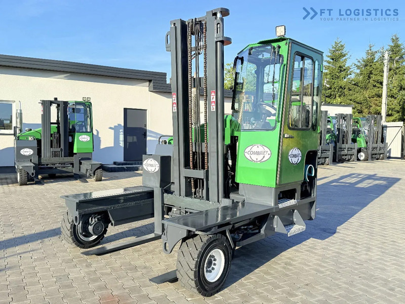 Combilift C5000XL / GAS / DUPLEX 4000 / POSITIONER / FULL CABIN / LIKE NEW C5000XL / GAS / DUPLEX 4000 / POSITIONER / FULL CABIN / LIKE NE - 4-cestný skladový zakladač: obrázok 2 Combilift C5000XL / GAS / DUPLEX 4000 / POSITIONER / FULL CABIN / LIKE NEW C5000XL / GAS / DUPLEX 4000 / POSITIONER / FULL CABIN / LIKE NE - 4-cestný skladový zakladač: obrázok 2