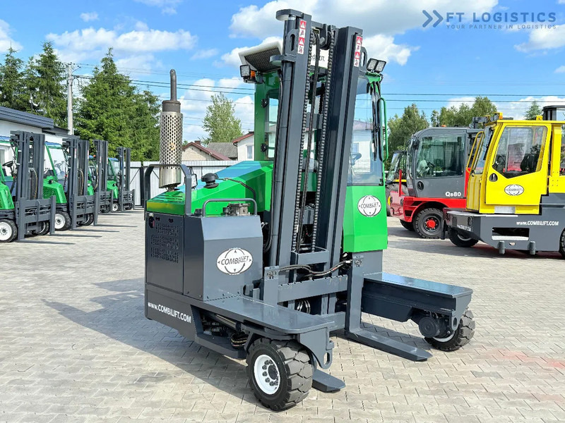 Combilift COMBILIFT C3500 – DUPLEX 4100mm – Year 2016 – 6779 hours – GAS – EXTENDABLE FORKS 800 / 1100MM – CABIN – HEATING + AIR CONDITION - 4-cestný skladový zakladač: obrázok 5 Combilift COMBILIFT C3500 – DUPLEX 4100mm – Year 2016 – 6779 hours – GAS – EXTENDABLE FORKS 800 / 1100MM – CABIN – HEATING + AIR CONDITION - 4-cestný skladový zakladač: obrázok 5