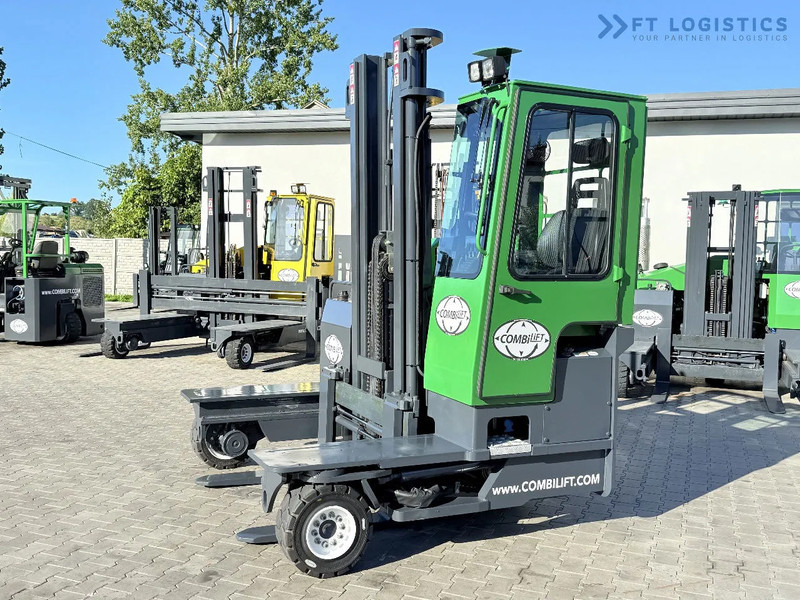 Combilift Combilift Four-Way Multi-Directional Forklift C3500 / Diesel / Duplex 4100 mm / Only 1532 Operating Hours / Fork Positioner / Fu - 4-cestný skladový zakladač: obrázok 2 Combilift Combilift Four-Way Multi-Directional Forklift C3500 / Diesel / Duplex 4100 mm / Only 1532 Operating Hours / Fork Positioner / Fu - 4-cestný skladový zakladač: obrázok 2