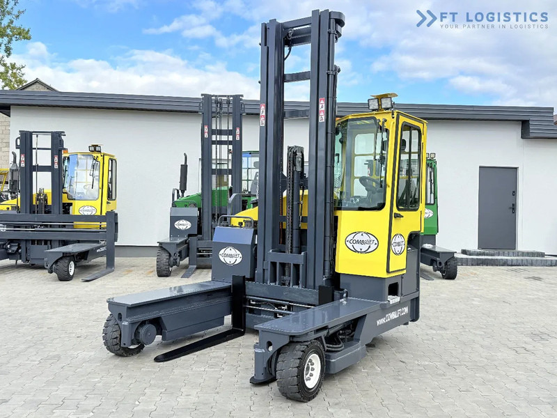 Combilift FOUR-WAY / MULTI-DIRECTIONAL FORKLIFT / C5000 / DIESEL / TRIPLEX 7600MM / FULL FREE LIFT / FORK POSITIONER / HEATING / FULL HEAT - 4-cestný skladový zakladač: obrázok 2 Combilift FOUR-WAY / MULTI-DIRECTIONAL FORKLIFT / C5000 / DIESEL / TRIPLEX 7600MM / FULL FREE LIFT / FORK POSITIONER / HEATING / FULL HEAT - 4-cestný skladový zakladač: obrázok 2