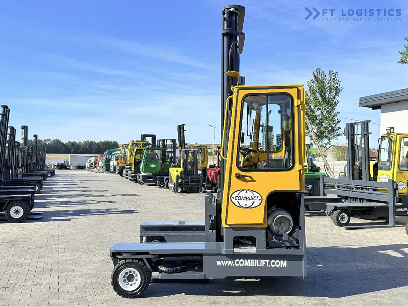 Combilift FOUR-WAY MULTIDIRECTIONAL FORKLIFT / C4000 / DUPLEX - 5500MM / FREE-LIFT / FORKS POSITIONER / LIKE-NEW FOUR-WAY MULTIDIRECTIONAL - 4-cestný skladový zakladač: obrázok 4 Combilift FOUR-WAY MULTIDIRECTIONAL FORKLIFT / C4000 / DUPLEX - 5500MM / FREE-LIFT / FORKS POSITIONER / LIKE-NEW FOUR-WAY MULTIDIRECTIONAL - 4-cestný skladový zakladač: obrázok 4