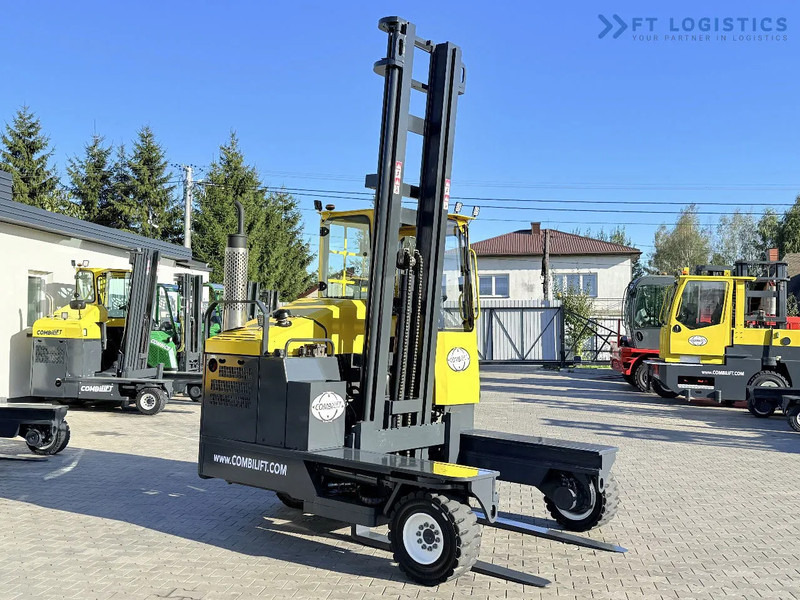 Combilift FOUR-WAY MULTIDIRECTIONAL FORKLIFT C5000 / GAS / TRIPLEX 6000MM / ONLY 4263 HOURS / FORK POSITIONER / EXCELLENT CONDITION / Wide - 4-cestný skladový zakladač: obrázok 5 Combilift FOUR-WAY MULTIDIRECTIONAL FORKLIFT C5000 / GAS / TRIPLEX 6000MM / ONLY 4263 HOURS / FORK POSITIONER / EXCELLENT CONDITION / Wide - 4-cestný skladový zakladač: obrázok 5