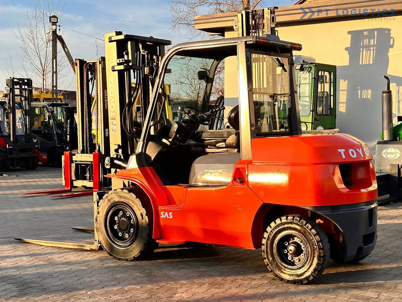 Toyota 42-4FD40 / DIESEL / 4500KG / DUPLEX / FORKS 1400MM / WELL-MAINTAINED 42-4FD40 / DIESEL / 4500KG / DUPLEX / FORKS 1400MM / WELL-M - Dieselový vysokozdvižný vozík: obrázok 5 Toyota 42-4FD40 / DIESEL / 4500KG / DUPLEX / FORKS 1400MM / WELL-MAINTAINED 42-4FD40 / DIESEL / 4500KG / DUPLEX / FORKS 1400MM / WELL-M - Dieselový vysokozdvižný vozík: obrázok 5