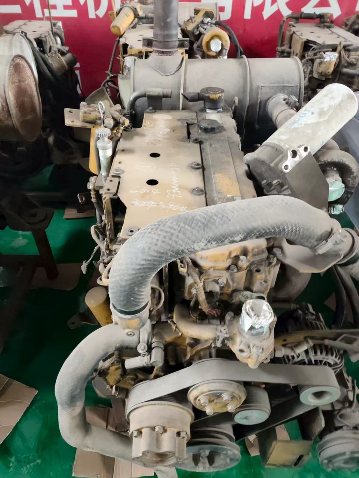 CATERPILLAR C6.4 - Motor pre Rýpadlo: obrázok 4 CATERPILLAR C6.4 - Motor pre Rýpadlo: obrázok 4